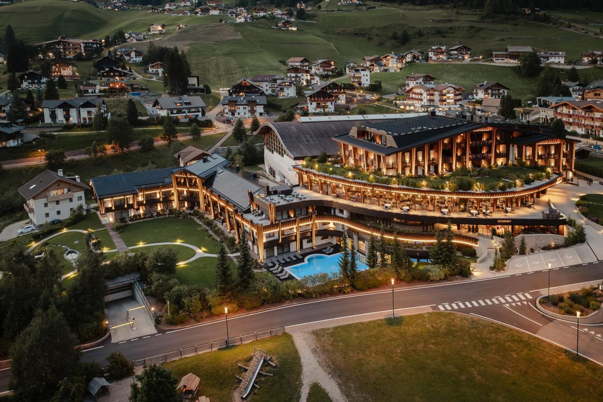 Granbaita Dolomites Selva di Val Gardena Bagian luar foto